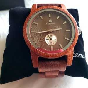 Tense Hampton Wood Watch